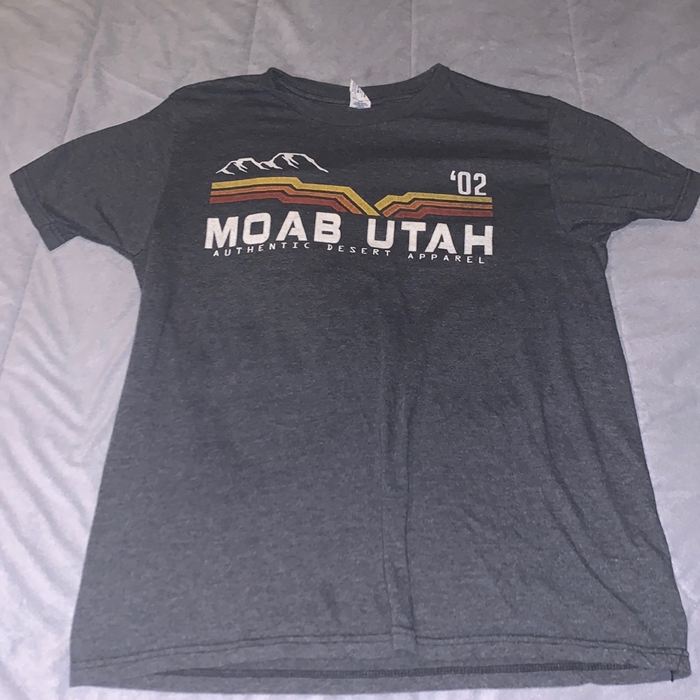 optima size medium grey short sleeve shirt